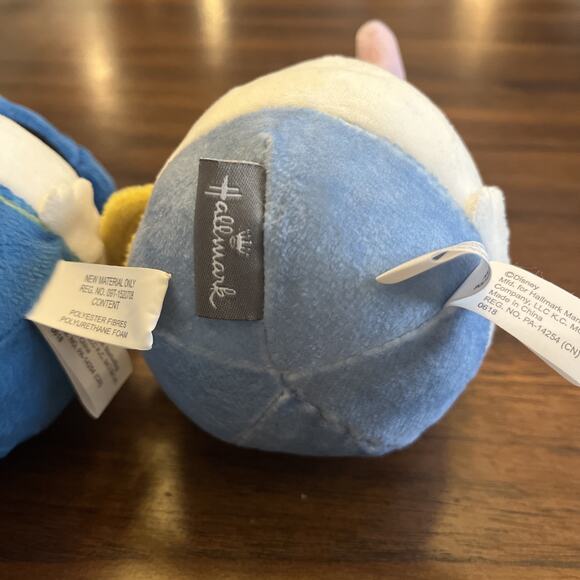 Hallmark Fluffballs Disney Donald and Daisy Duck Plush Toys Collectible Pair - Picture 5 of 10